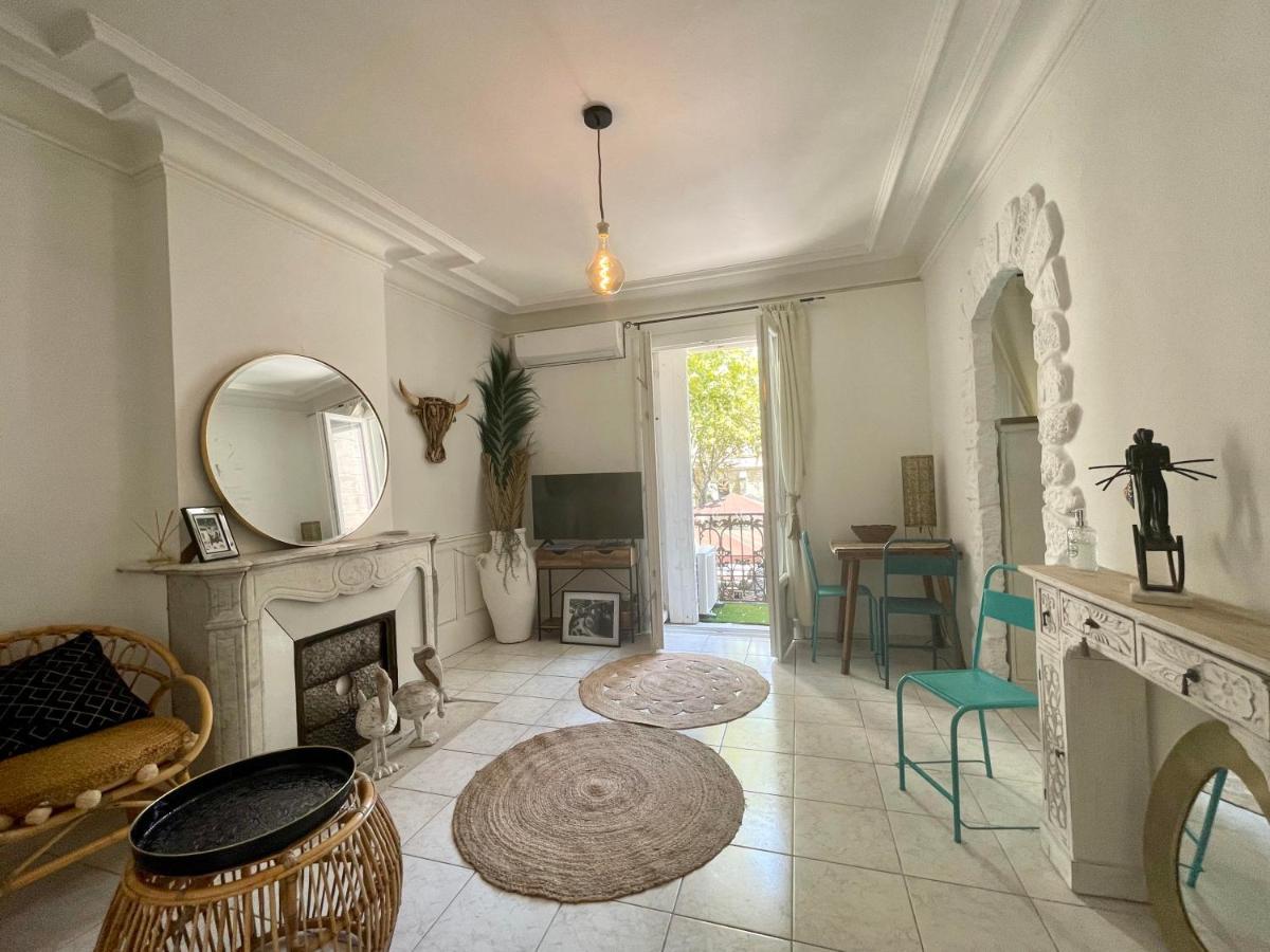 Appartement Spity à Aigues-Mortes Extérieur photo